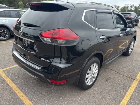 Certified 2019 Nissan Rogue SV image 5