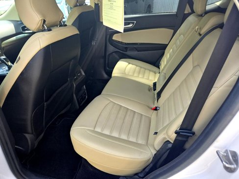 Used 2016 Ford Edge SEL w/ Equipment Group 201A image 12