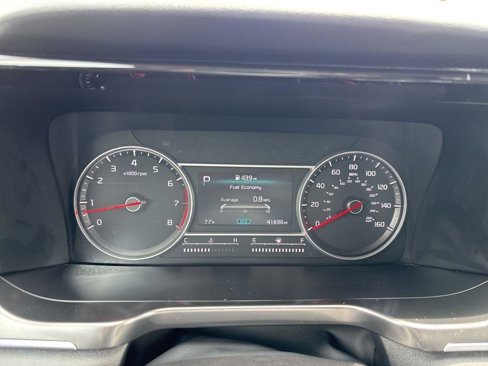Used 2023 Kia Sorento LX image 30