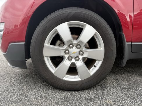 Used 2014 Chevrolet Traverse LTZ image 9