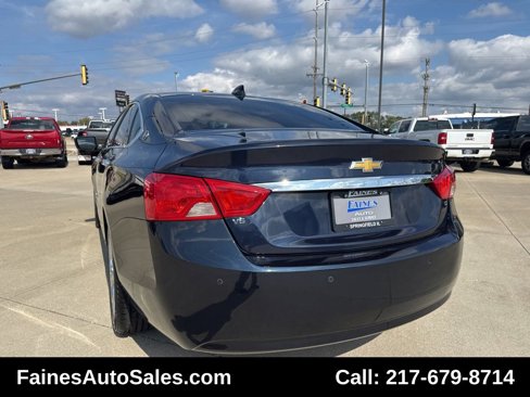Used 2015 Chevrolet Impala LT w/ Convenience Package image 15