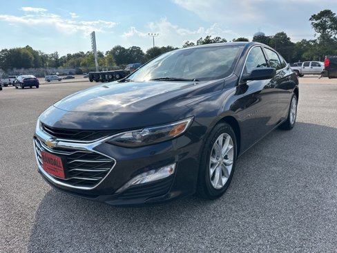 Used 2023 Chevrolet Malibu LT w/ Driver Confidence Package image 3