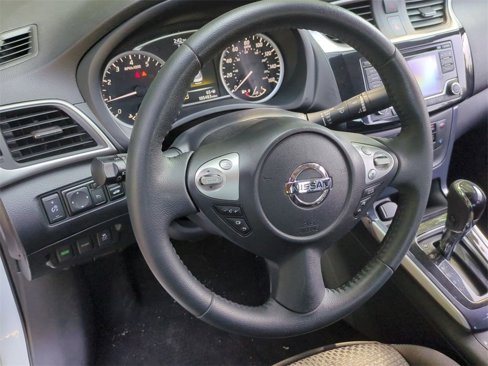 Used 2018 Nissan Sentra SR w/ SR Midnight Edition Package image 14