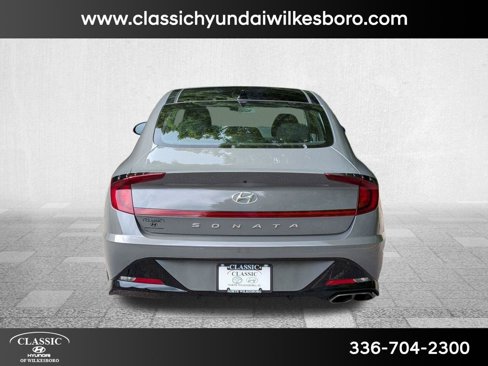 Used 2022 Hyundai Sonata SEL w/ Convenience Package image 6