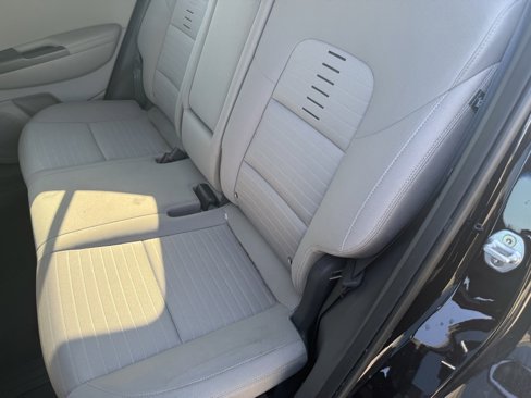 Used 2018 Kia Sportage LX w/ LX Popular Package image 13