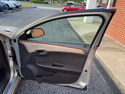 Used 2012 Chevrolet Malibu LT w/ Sunroof Package image 26