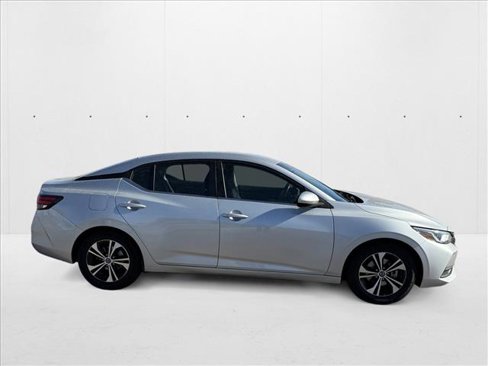 Used 2021 Nissan Sentra SV image 4