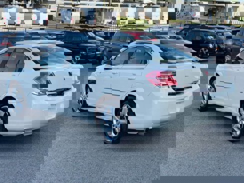 Used 2008 Saturn Aura XE image 5