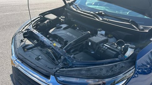 Certified 2022 Chevrolet Equinox LS w/ LS Convenience Package image 52