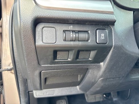 Used 2016 Subaru Forester 2.5i w/ Popular Package #2 image 22