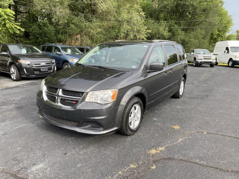 Used 2012 Dodge Grand Caravan SXT w/ Entertainment Group 1 image 1