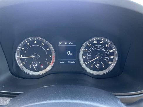 Certified 2022 Hyundai Venue SEL w/ Cargo Package image 19