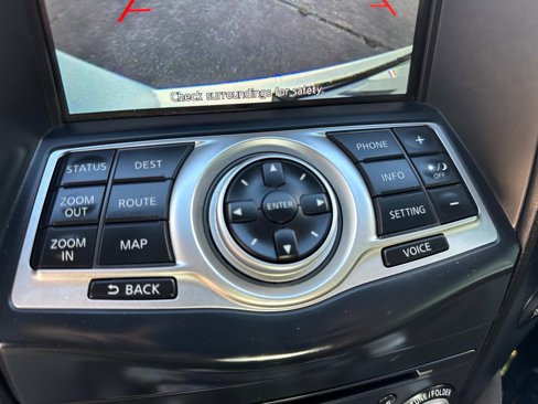 Used 2015 Nissan 370Z Touring image 18