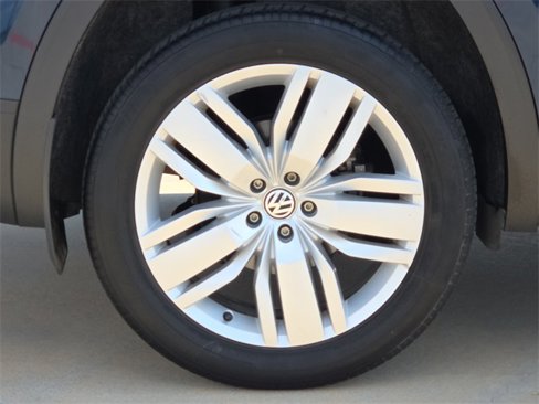 Used 2019 Volkswagen Atlas SE image 9