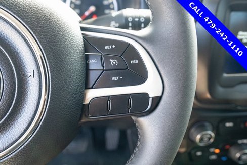 Used 2020 Jeep Renegade Latitude image 23