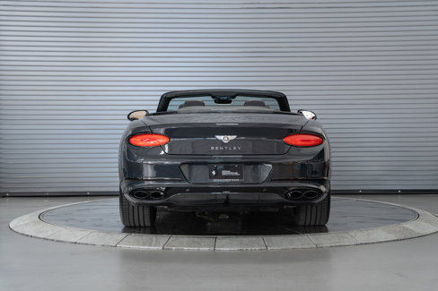 Used 2020 Bentley Continental GT image 4