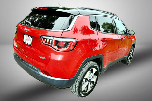Used 2018 Jeep Compass Latitude w/ Popular Equipment Group image 6