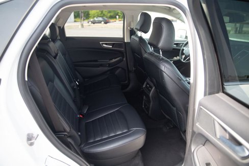 Used 2024 Ford Edge SEL image 22