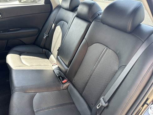 Used 2020 Kia Optima EX image 24