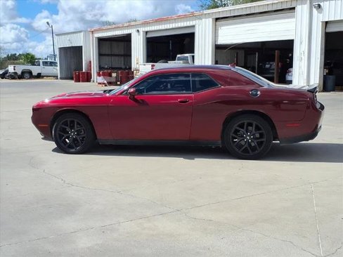 Used 2021 Dodge Challenger SXT w/ Blacktop Package image 4
