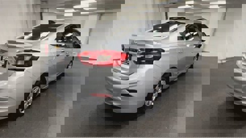 Certified 2018 Chevrolet Cruze LS image 38