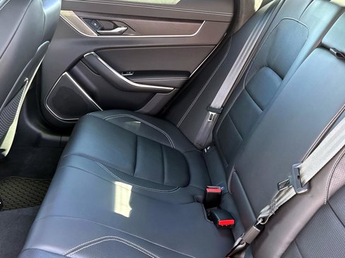 New 2024 Jaguar XF R-Dynamic SE image 12
