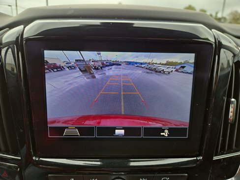 Used 2021 Chevrolet Traverse LT w/ LPO, Floor Liner Package image 27