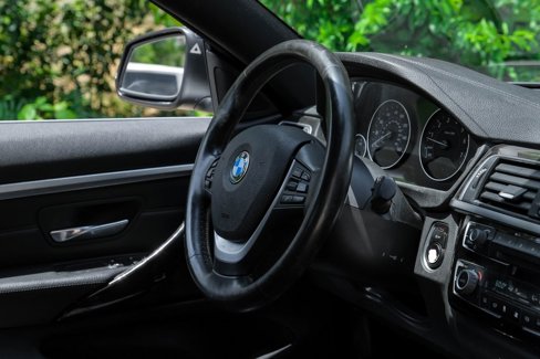 Used 2019 BMW 430i Coupe w/ Executive Package image 20