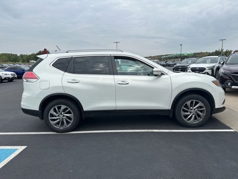 Used 2014 Nissan Rogue SL image 3