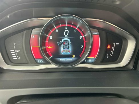 Used 2015 Volvo V60 T5 Premier image 10