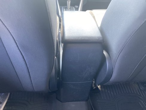 Used 2021 Ford EcoSport SE w/ Interior Protection Package image 12