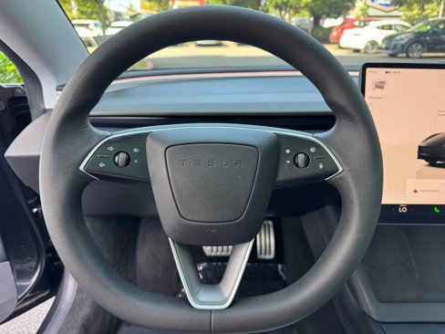 Used 2024 Tesla Model 3 Performance image 36