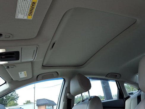 Used 2024 Honda Accord Touring image 8