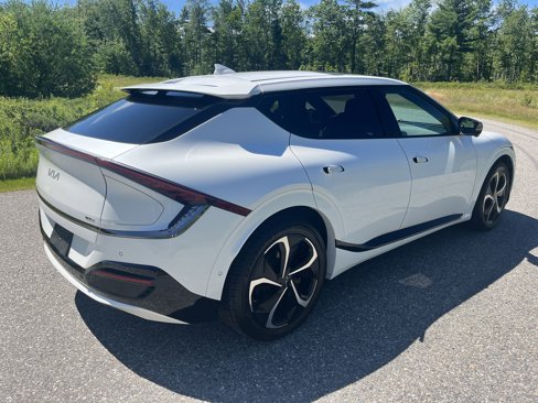 Certified 2022 Kia EV6 GT-Line w/ GT-Line Suede Seat Package image 5