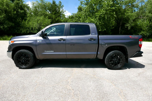 Used 2015 Toyota Tundra SR5 image 2