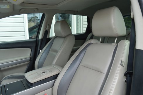 Used 2011 MAZDA CX-9 Grand Touring w/ Moonroof & Bose Audio Pkg image 12