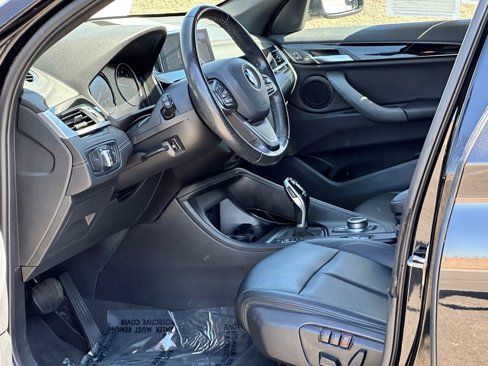 Used 2021 BMW X1 sDrive28i image 9