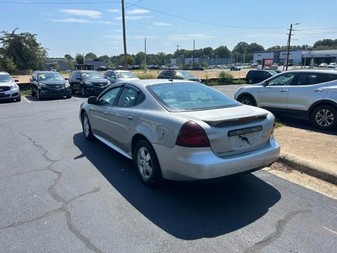 Used 2007 Pontiac Grand Prix w/ Sun And Sound Package image 6