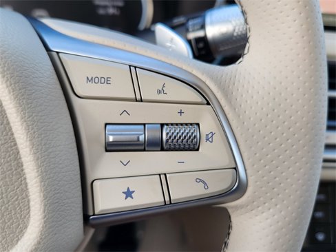 New 2026 Genesis G70 2.5T Prestige image 13