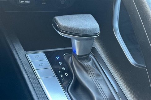 Certified 2024 Hyundai Elantra SEL image 22