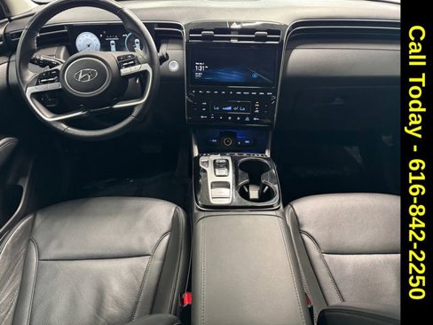 Used 2023 Hyundai Tucson Limited image 15