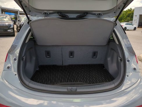 Used 2020 Chevrolet Bolt Premier w/ Infotainment Package image 12
