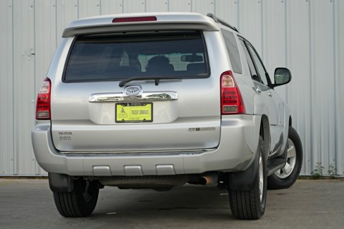 Used 2008 Toyota 4Runner SR5 image 3