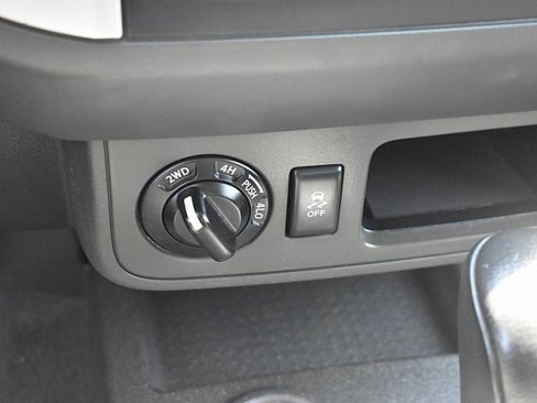 Used 2021 Nissan Frontier S image 30