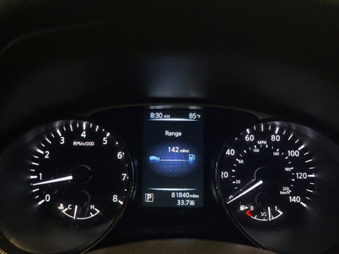 Used 2016 Nissan Rogue SV w/ SV Moonroof Package image 23
