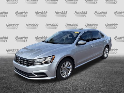Used 2018 Volkswagen Passat 2.0T SE image 5