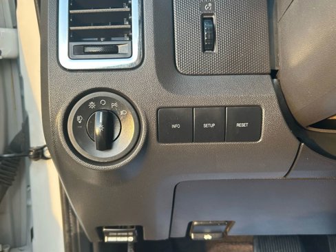 Used 2011 Ford Escape Limited image 23