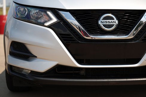 Used 2020 Nissan Rogue Sport SV w/ Technology Package image 10