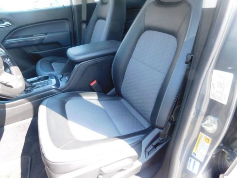 Used 2020 Chevrolet Colorado Z71 image 16