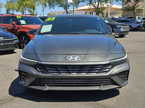 Certified 2025 Hyundai Elantra Sport image 2